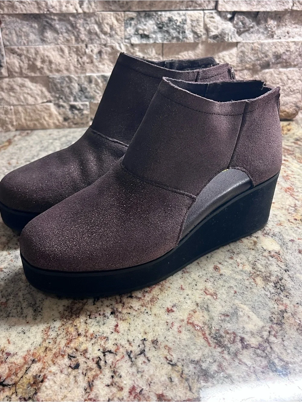 Size 6.5- Volatile brown suede metallic wedge- new